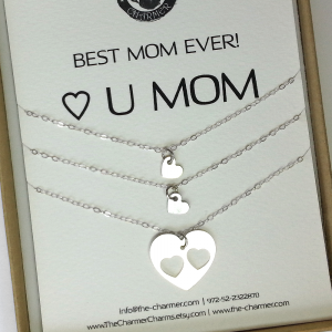 Alternative view of שרשרת לבבות מכסף